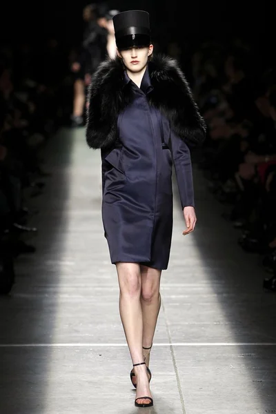 Look 22